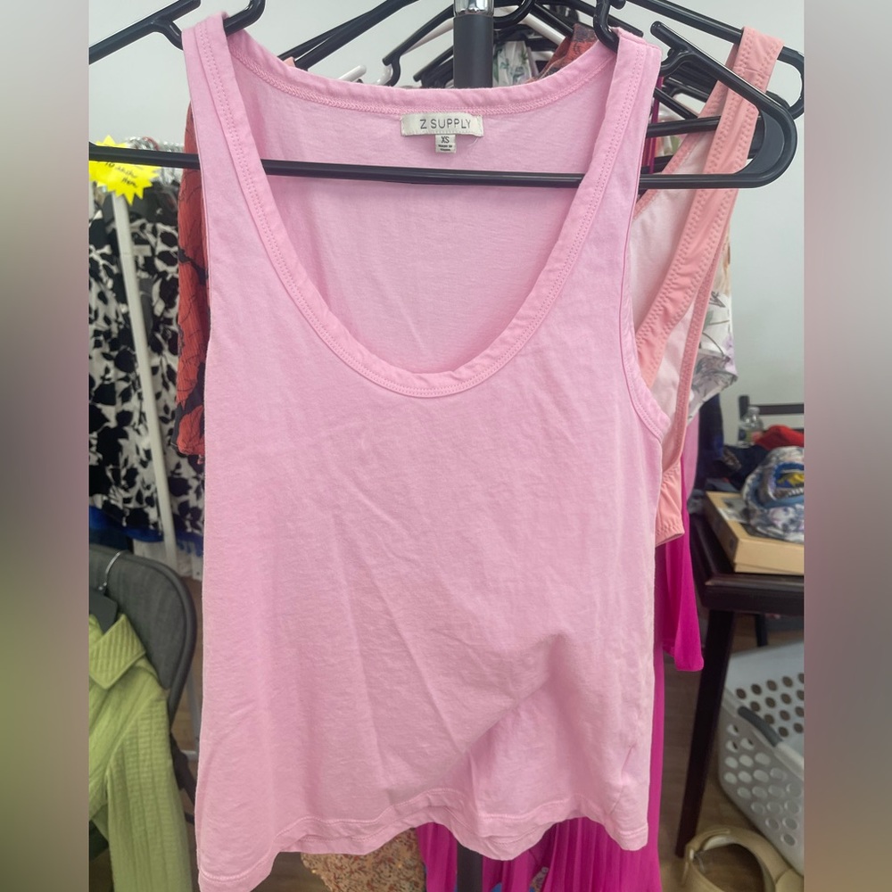 2 NEVER WORN Z Supply tank tops
